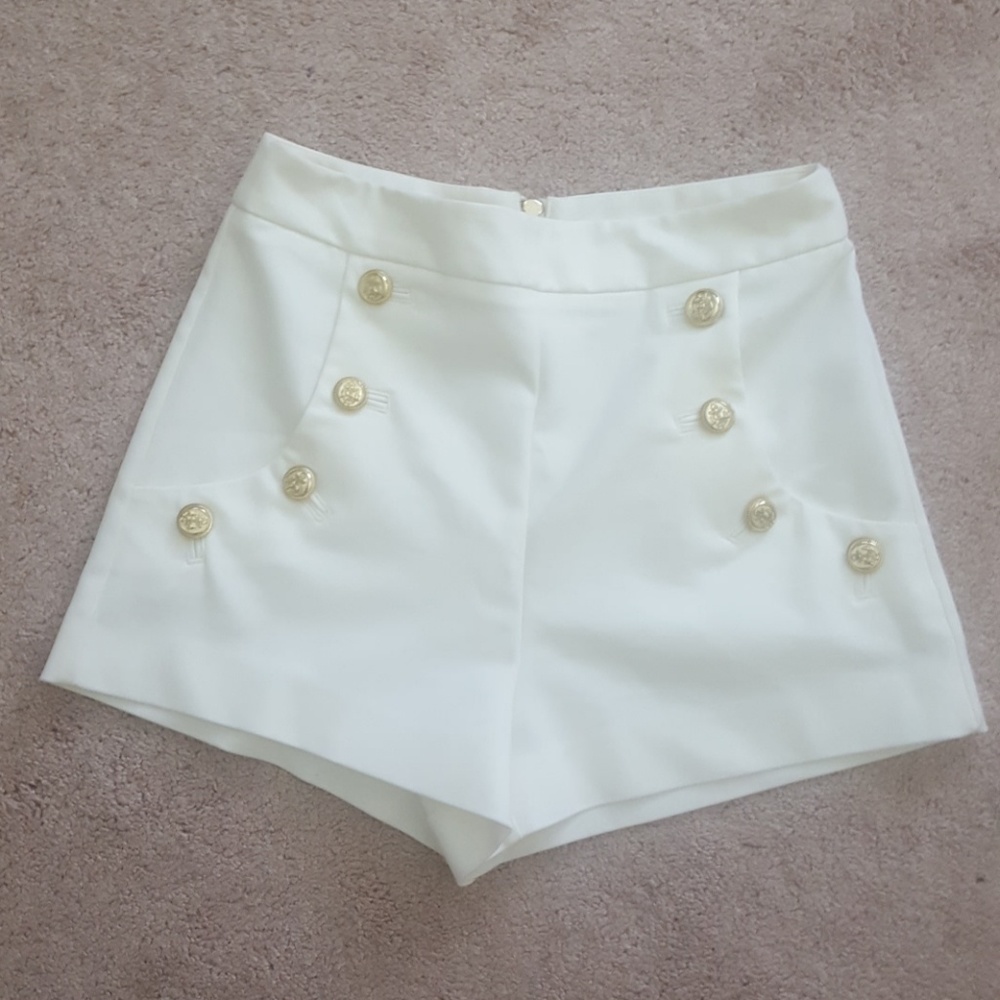 High waisted off white shorts